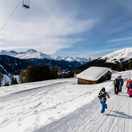 Boutique-hotel Garni Bellevue Davos فندق Wiesen