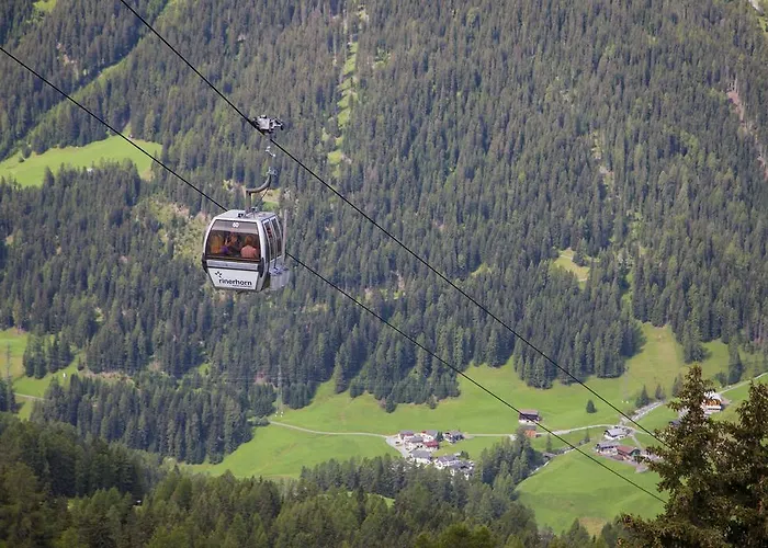 Boutique-hotel Garni Bellevue Davos 3*