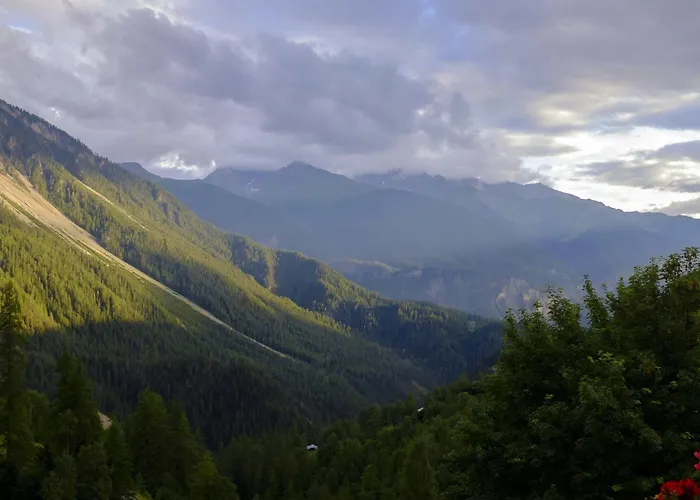 Boutique-hotel Garni Bellevue Davos Отель Визен