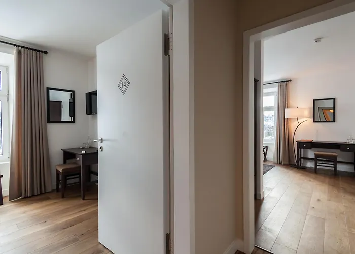 Отель Boutique-hotel Garni Bellevue Davos Визен