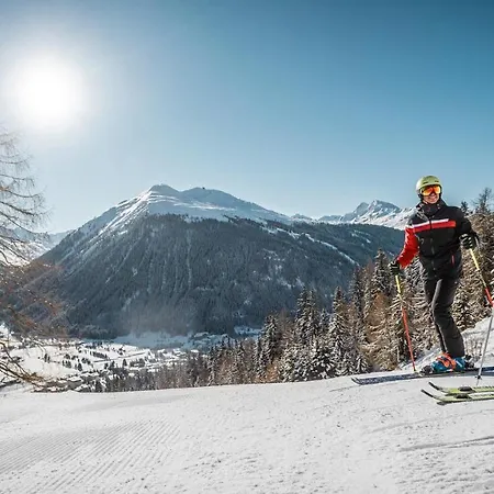 Boutique-hotel Garni Bellevue Davos 酒店 维森