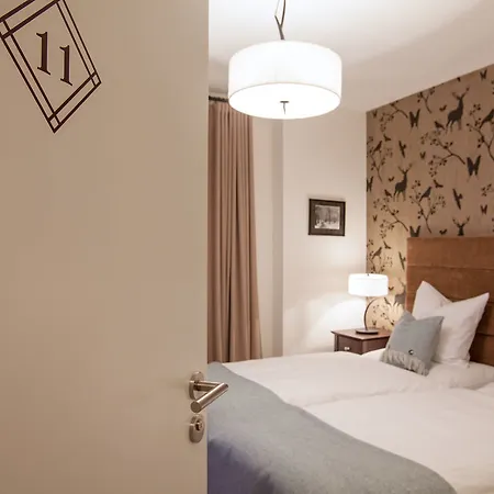 Boutique-hotel Garni Bellevue Davos 维森